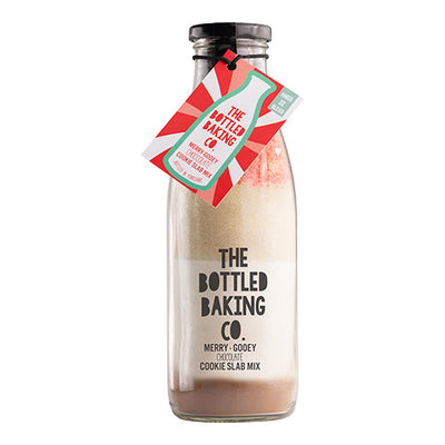 The Bottled Baking Co Festive Giant Gooey Cookie Mix 750ml   6